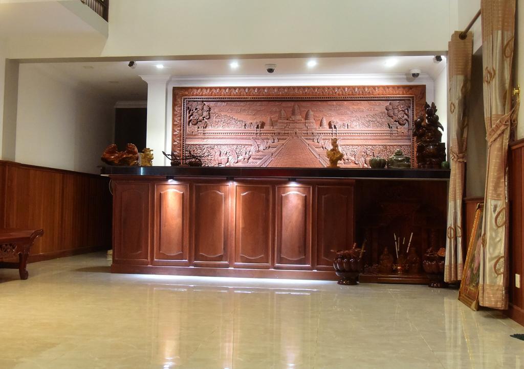 Happy​​ Family Guesthouse Kampot Exterior photo